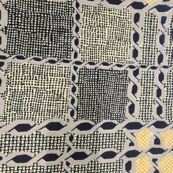 Burberry Brit Abstract Chain Chrome Yellow Tank SZ SMALL - Picture 9 of 11